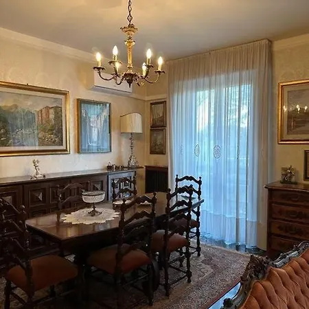 Dalla Nonna Di Milão